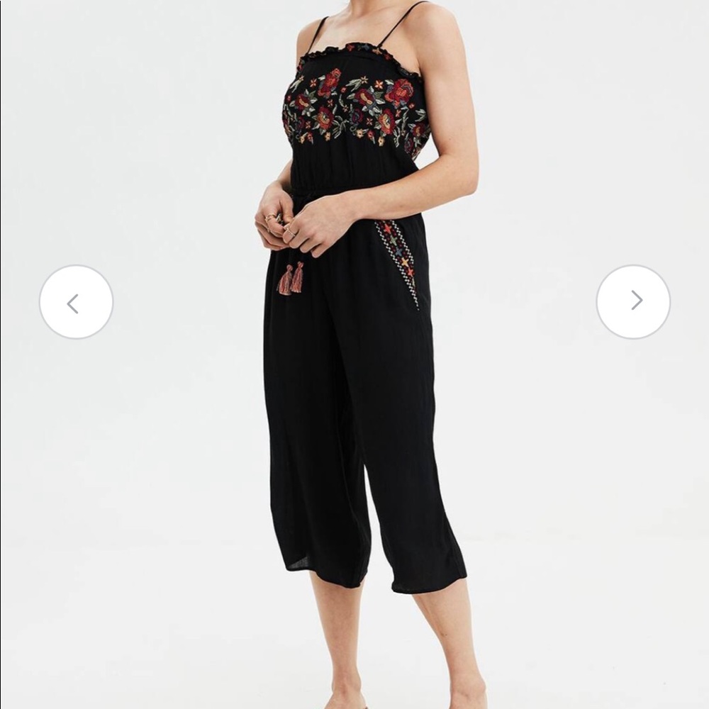 American Eagle tube top cropped jumpsuit with embroidery size Small